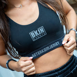 Beter Kom Je Niet Sports Bra